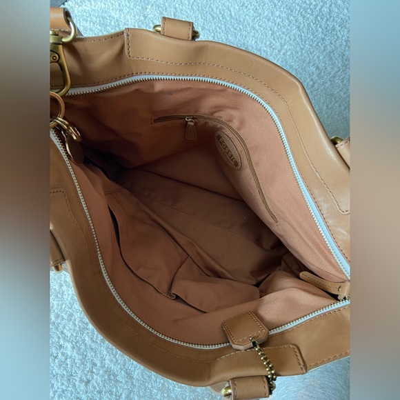 FOSSIL AMANDA CROSSBODY SHOPPER BAG White & Brown Leather NWOT - Picture 2 of 4